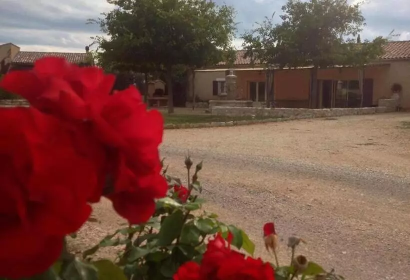 Aamiaismajoitus (B&B) Ferme Para Lou