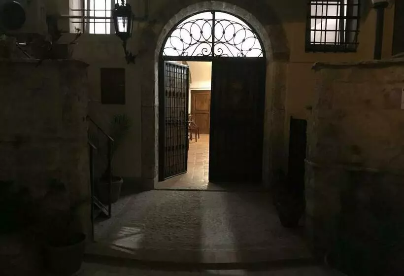 Le Prigioni Del Palazzo B&b