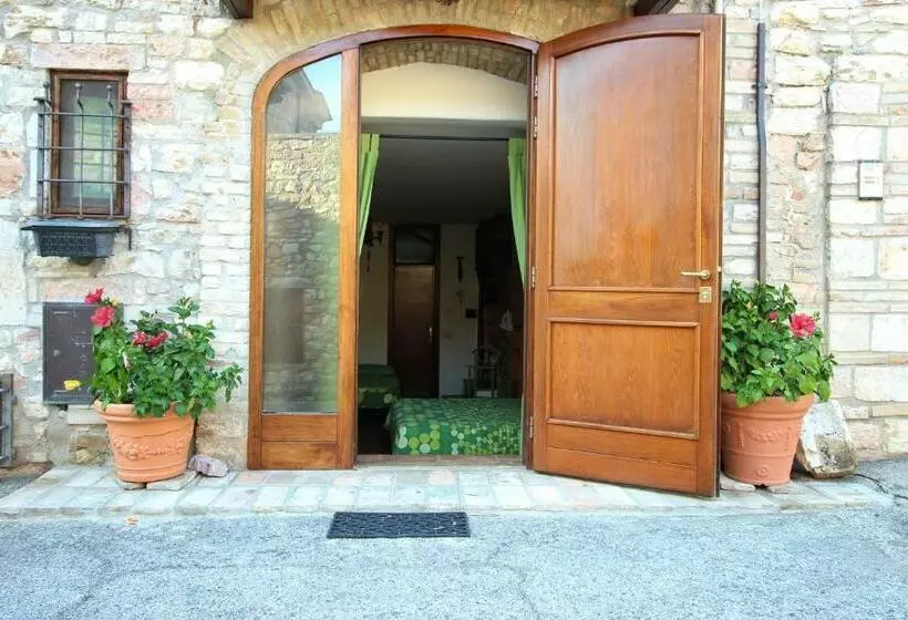 پانسیون Monolocale L Anfiteatro Romano