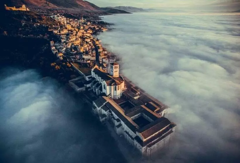 پانسیون Monolocale L Anfiteatro Romano