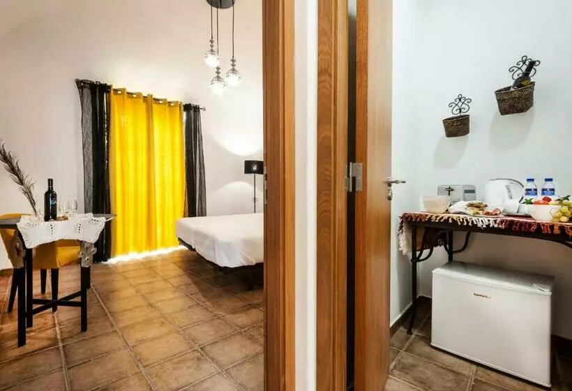 Pension Peacock House