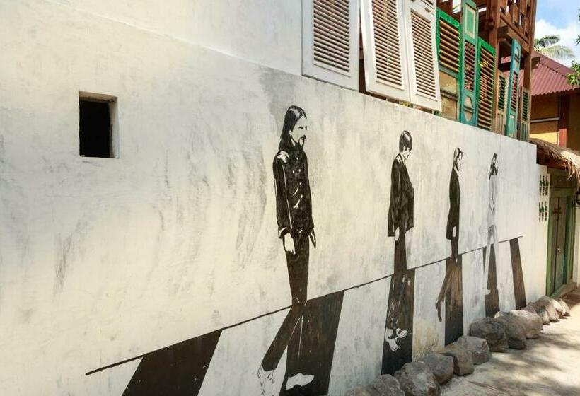 펜션 Woodstock In The Village