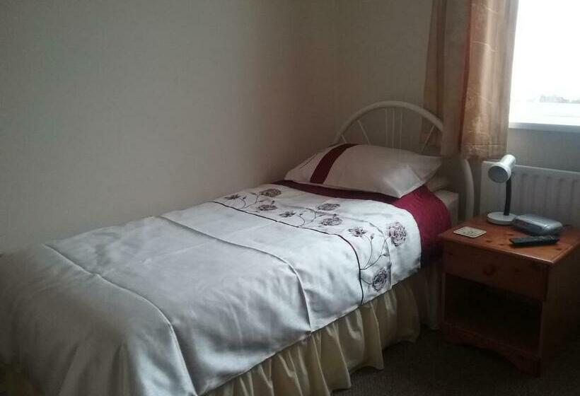 פנסיון Y Not Guest House