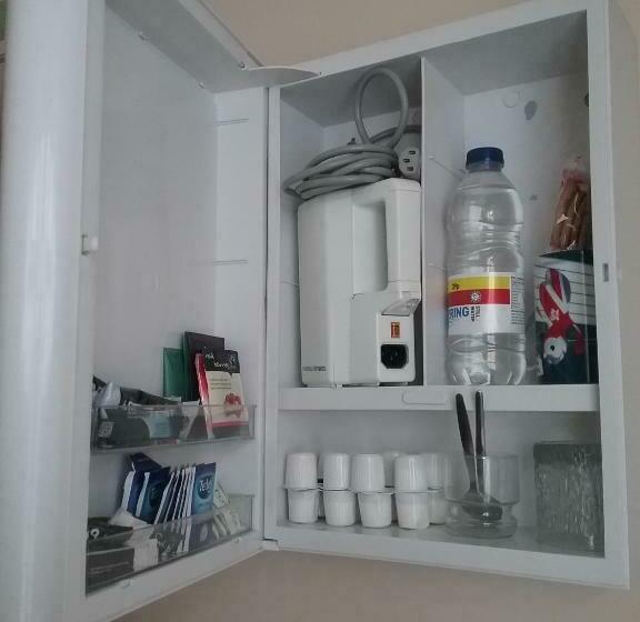 פנסיון Y Not Guest House