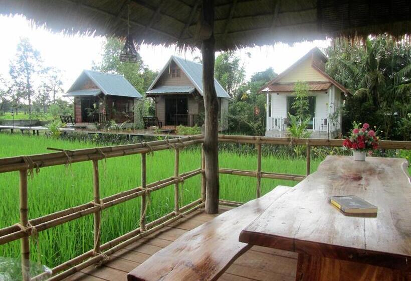 Resort Baan Thung Home Stay