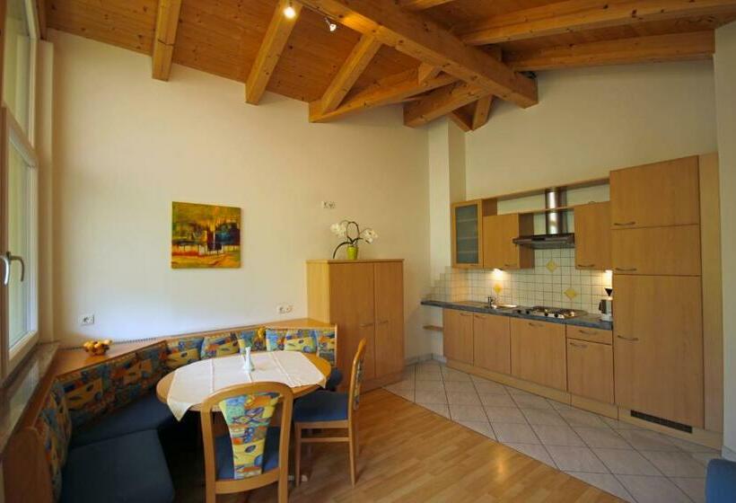 مبيت وإفطار Garni Sonnblick