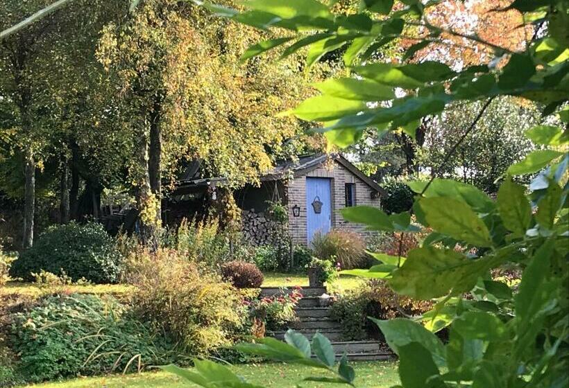 تختخواب و صبحانه Un Matin Au Jardin