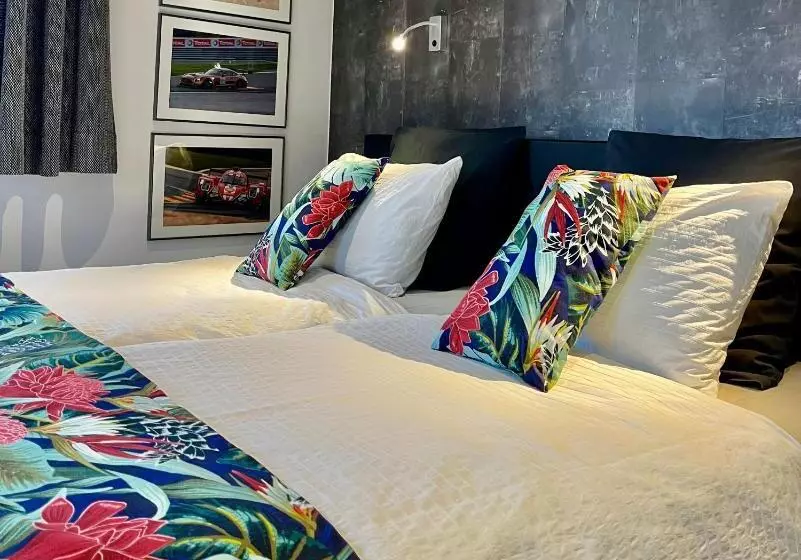 ベッドアンドブレックファースト Un Matin Au Jardin