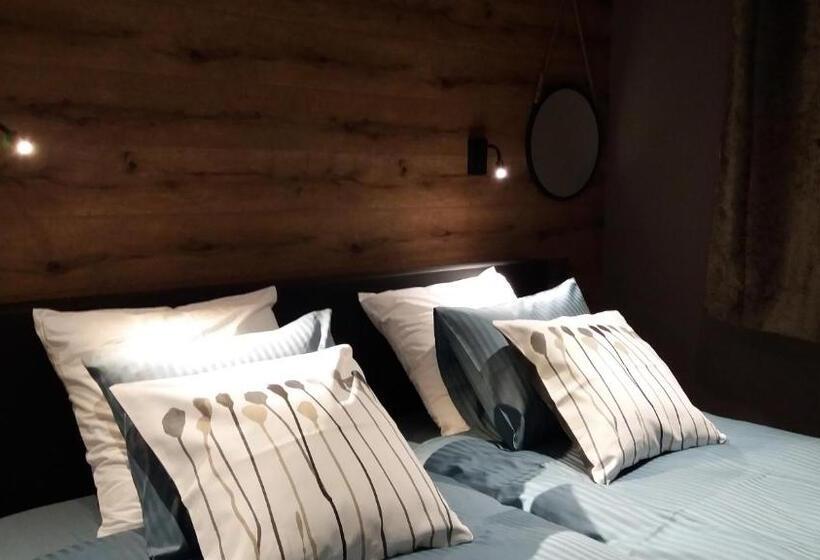 تختخواب و صبحانه Un Matin Au Jardin