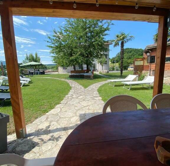 צימר Villa Aresini