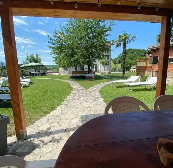 ベッドアンドブレックファースト Villa Aresini