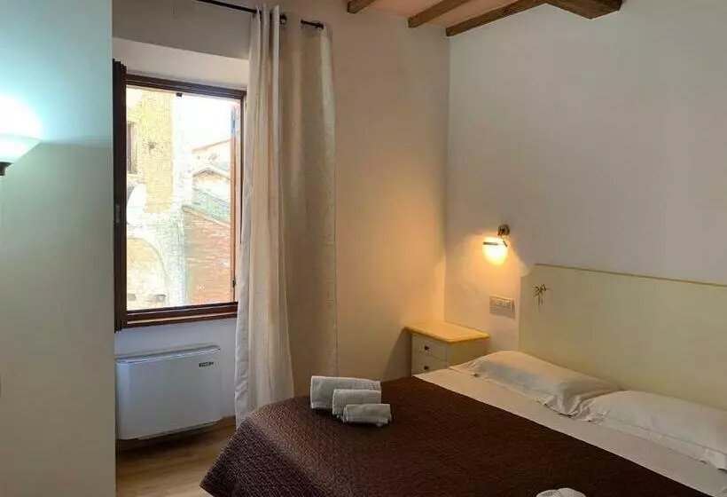 پانسیون Residenza Via Dante