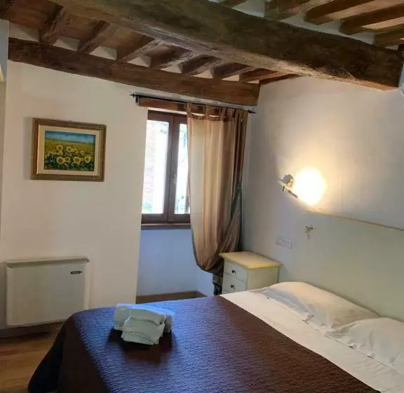 پانسیون Residenza Via Dante