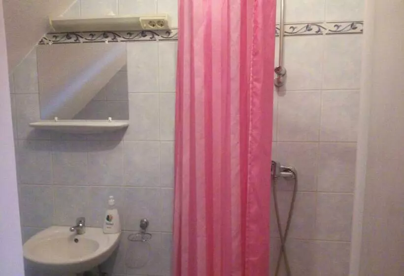 ペンション Tündérkert Apartmanok
