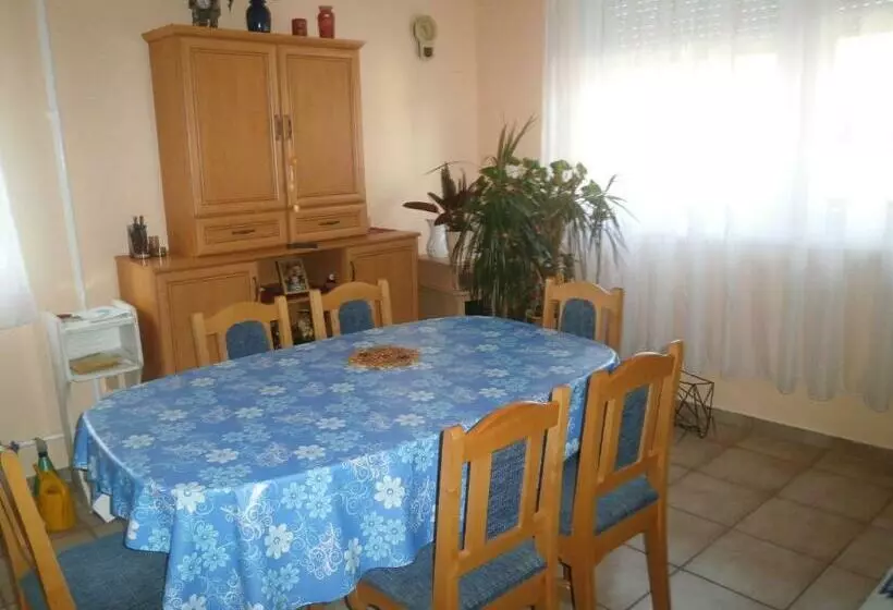 ペンション Tündérkert Apartmanok