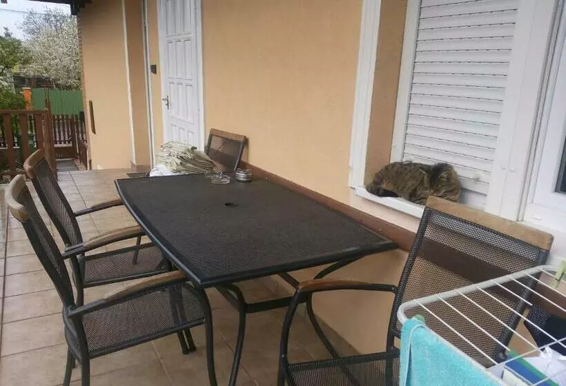 ペンション Tündérkert Apartmanok