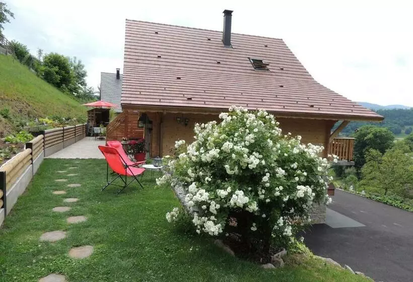 Aamiaismajoitus (B&B) Au Bout Du Chemin