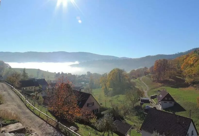 Aamiaismajoitus (B&B) Au Bout Du Chemin