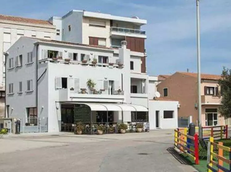 ベッドアンドブレックファースト Bassa Prua