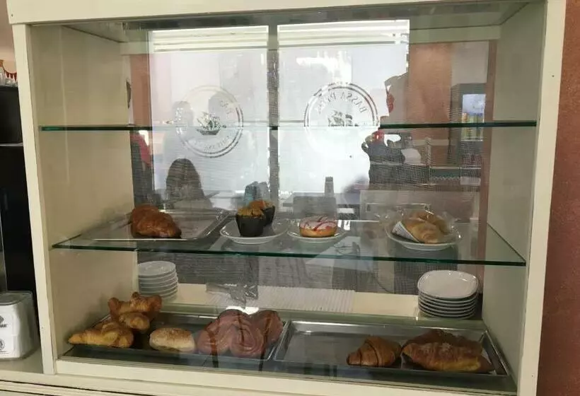 ベッドアンドブレックファースト Bassa Prua