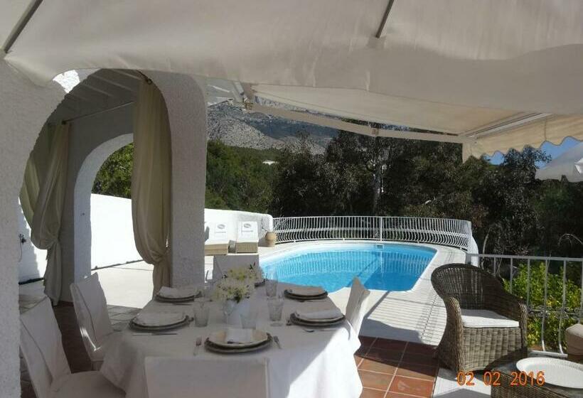 مبيت وإفطار Casa Blanca