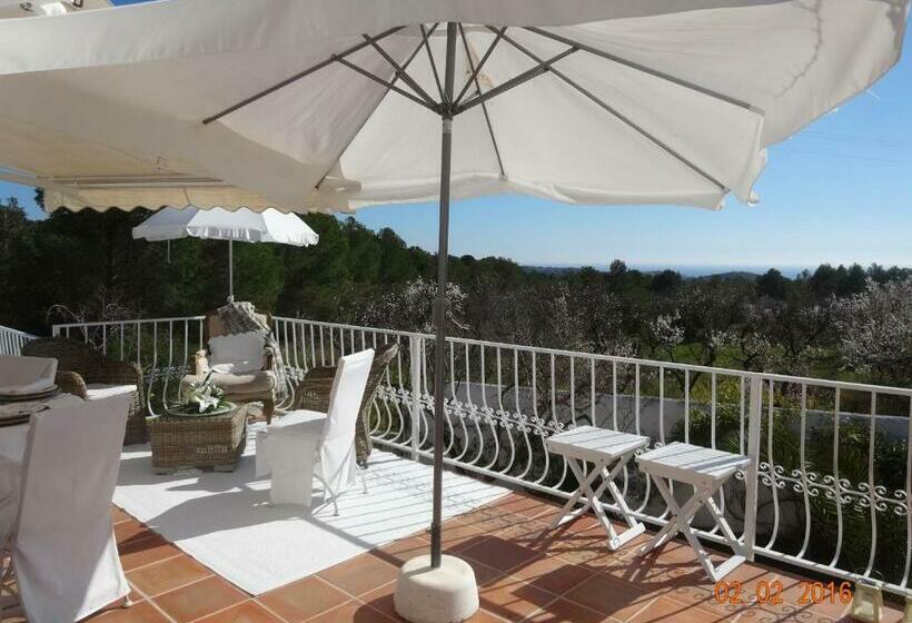 مبيت وإفطار Casa Blanca