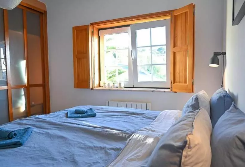 Bed and Breakfast Surf Lodge   Villa Dos Irmãos