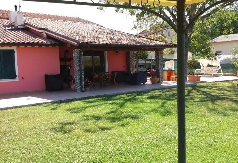 مبيت وإفطار Ilporticodispello