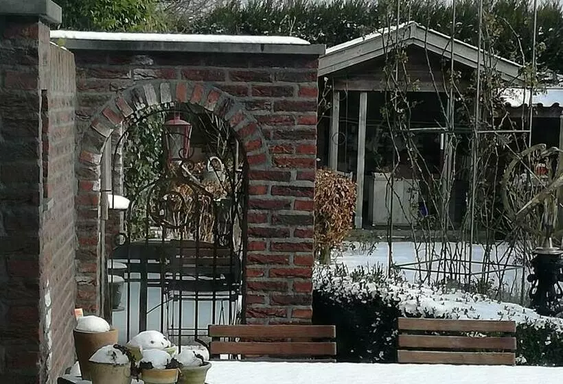 Aamiaismajoitus (B&B) La Rose