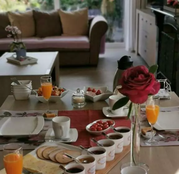 Aamiaismajoitus (B&B) La Rose