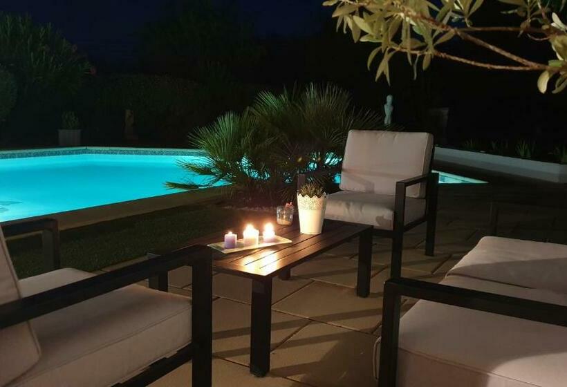 مبيت وإفطار La Villa D Olivène