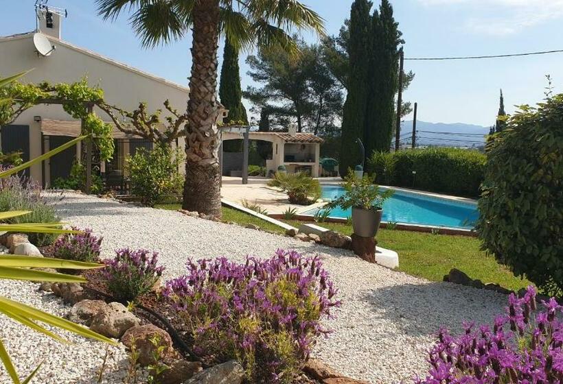 مبيت وإفطار La Villa D Olivène