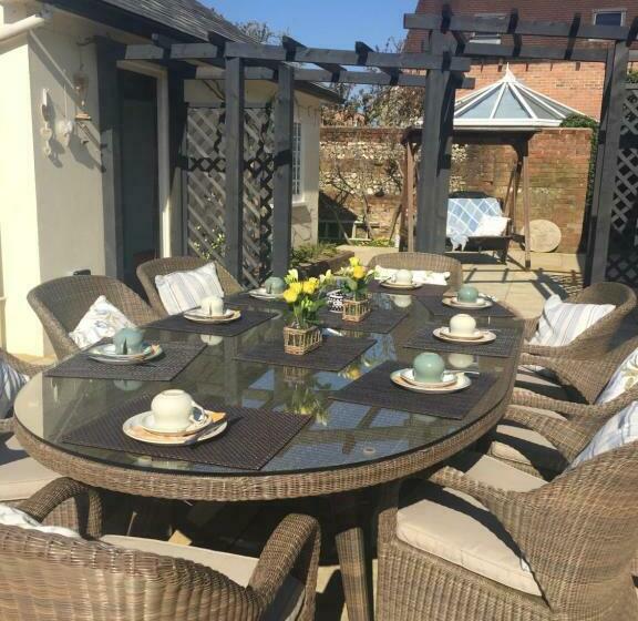 Bed and Breakfast St Leonards Farmhouse