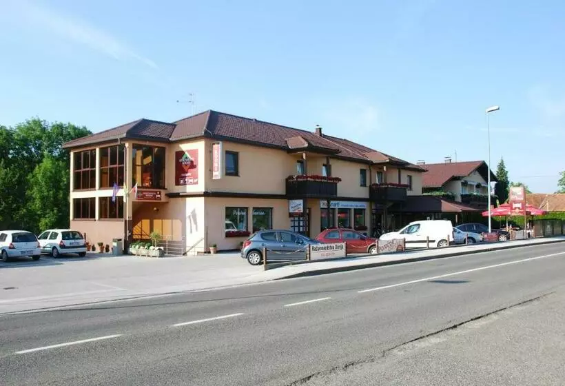 پانسیون Apartments Rooms Vogrinec