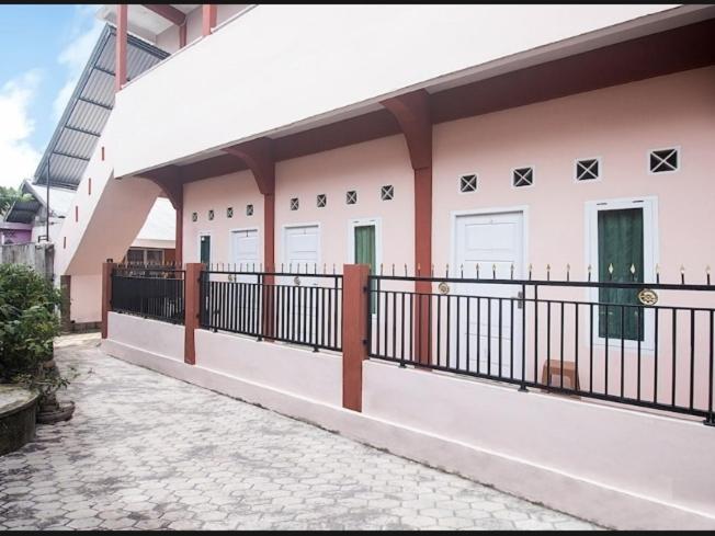 Pensjonat Kost Nayni