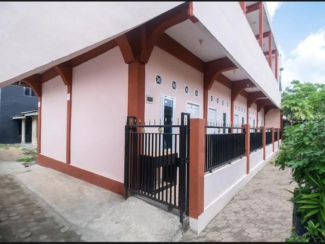 Pensjonat Kost Nayni