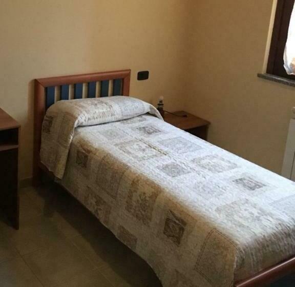 פנסיון Roby Bar Affittacamere