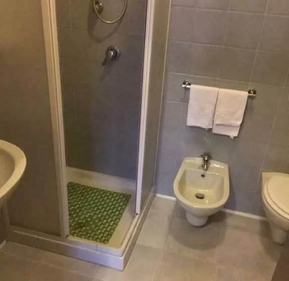 ペンション Roby Bar Affittacamere