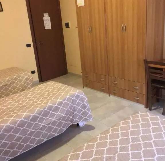 ペンション Roby Bar Affittacamere