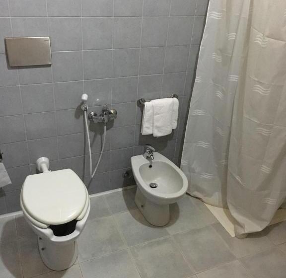 פנסיון Roby Bar Affittacamere