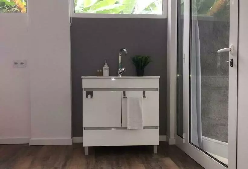 پانسیون Rochinha Cozy Home