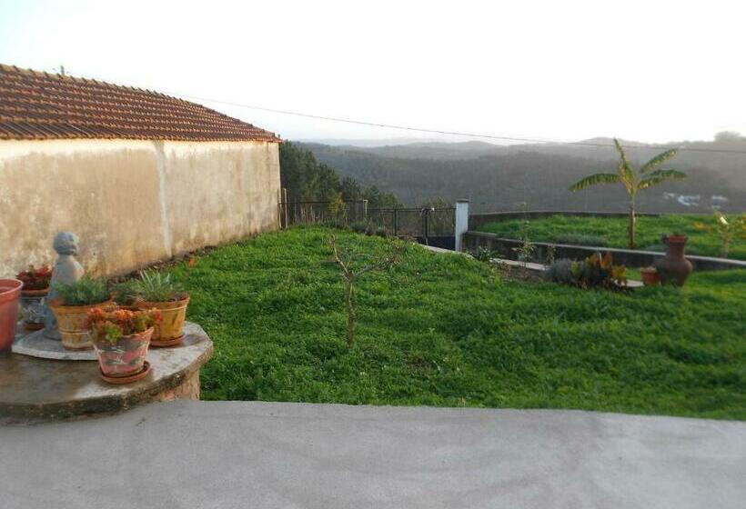 Bed and Breakfast Casal Do Avô Francisco