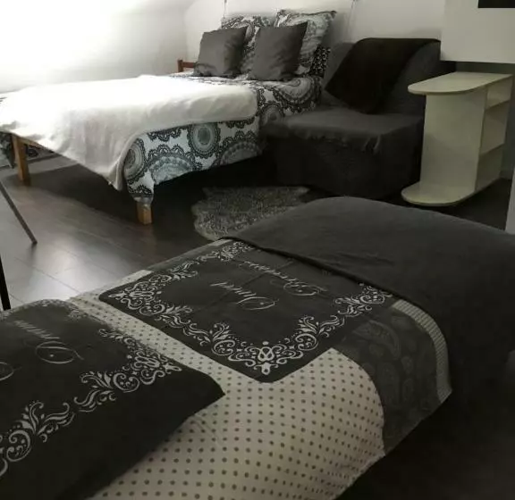 Aamiaismajoitus (B&B) Charles