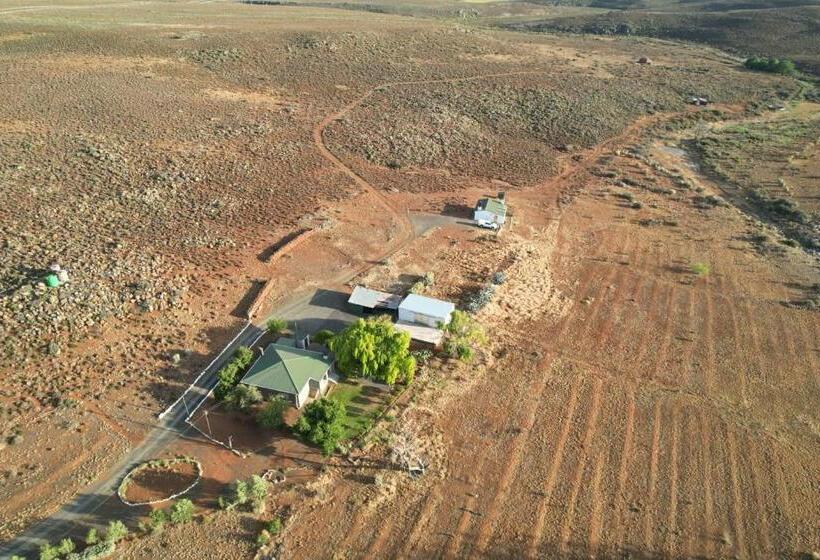 مبيت وإفطار Middelfontein Farm