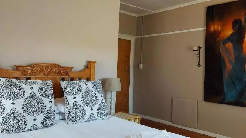 ベッドアンドブレックファースト Middelfontein Farm