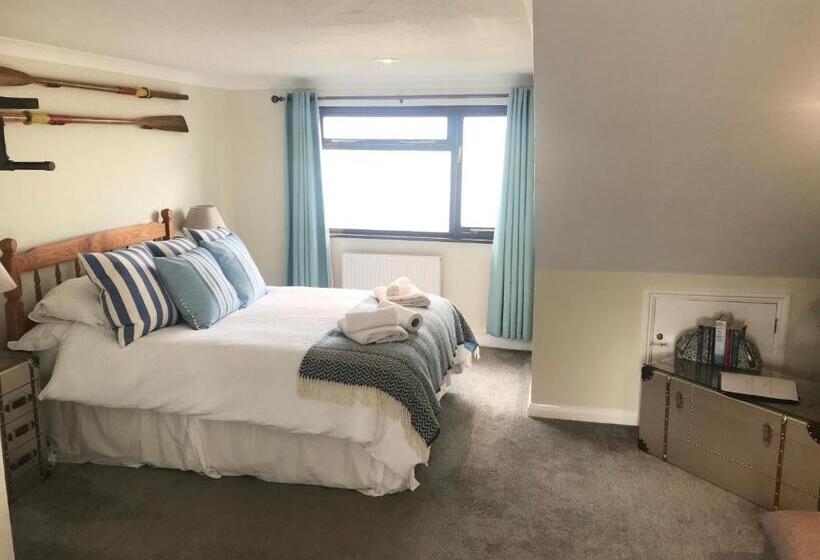 ベッドアンドブレックファースト Wellingtons