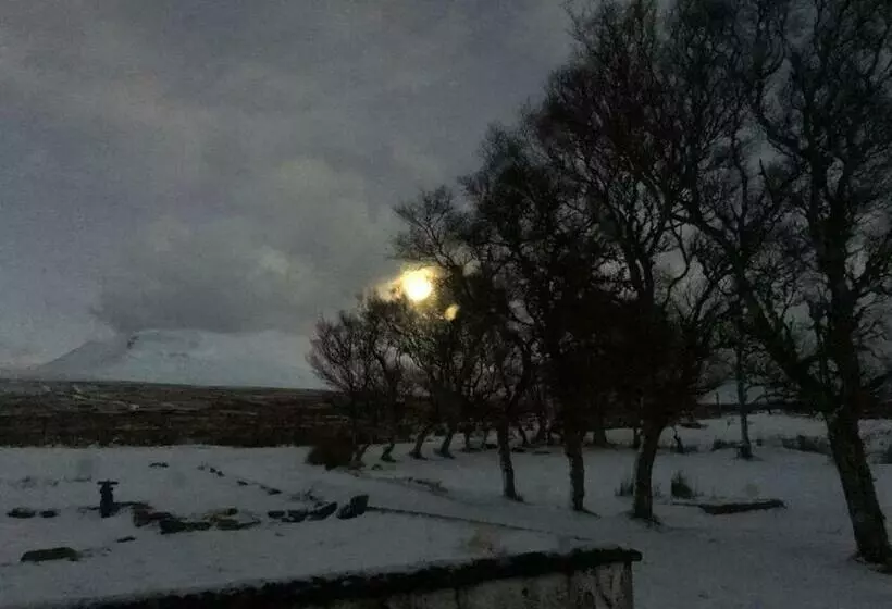 Hotelli Garvault House