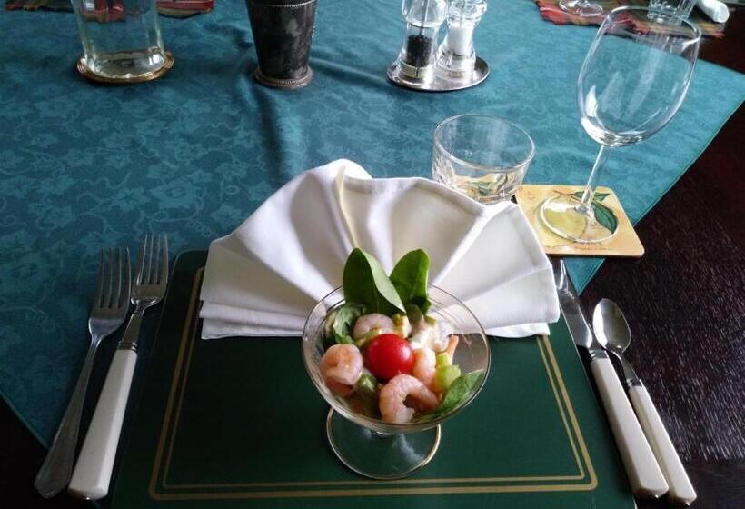 호텔 Garvault House