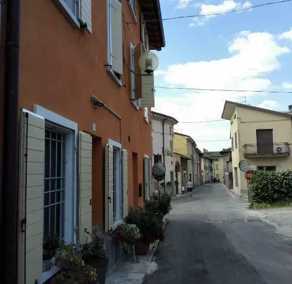 B&b Al Vicolo Di Mezzo