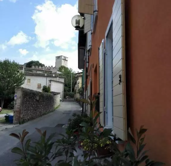 B&b Al Vicolo Di Mezzo